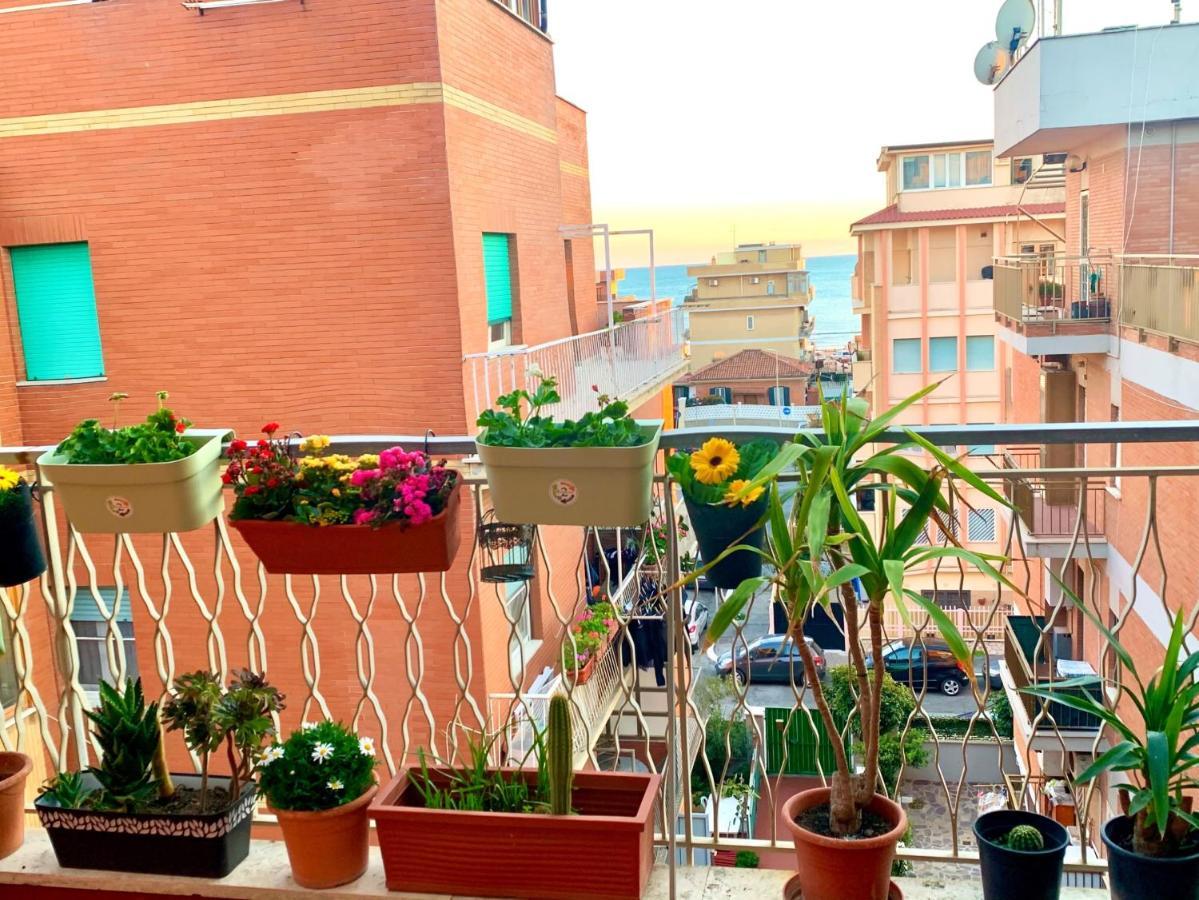 Apartamento Penthouse Salus Sea View Terrace Lido di Ostia Exterior foto