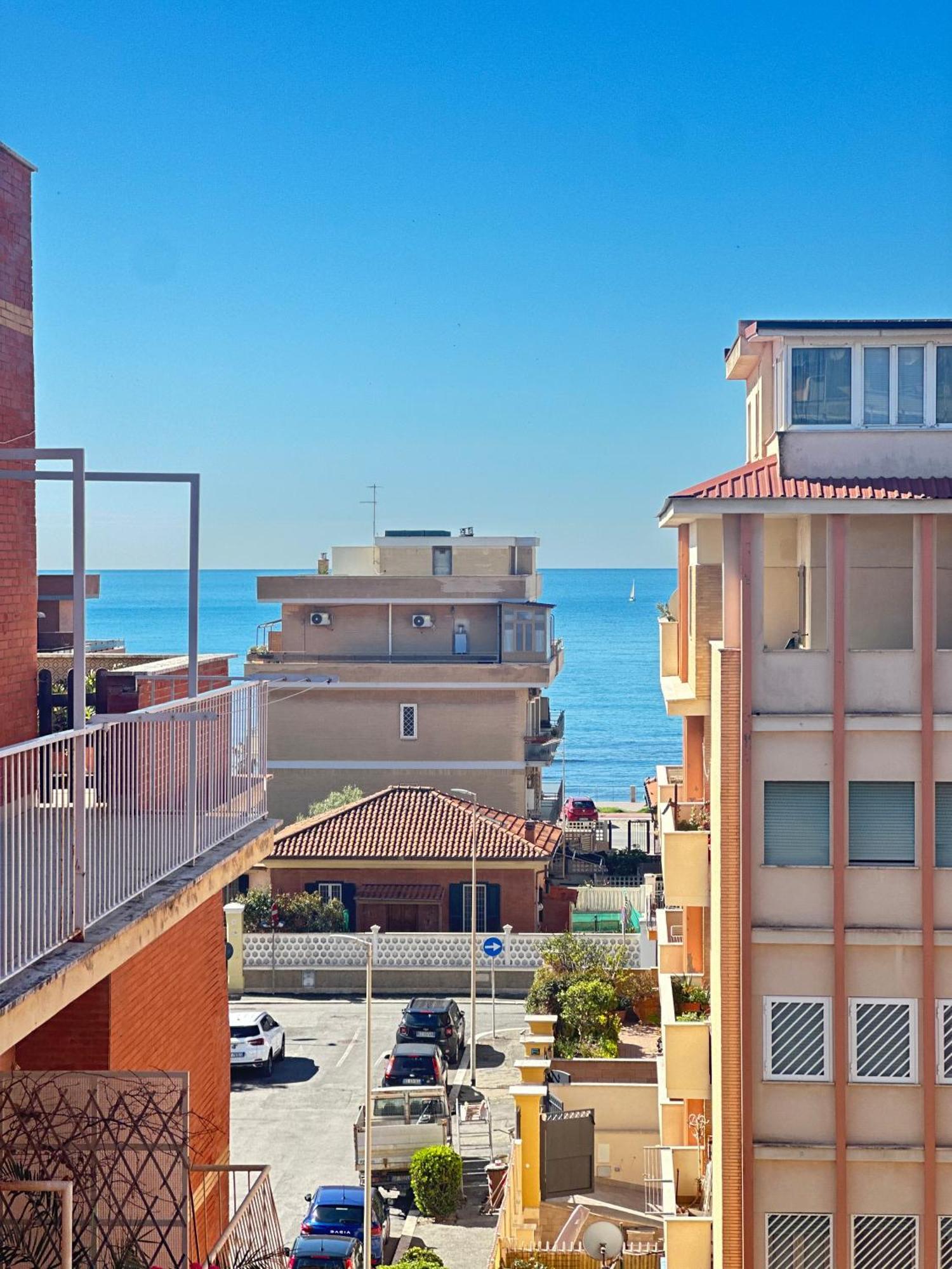Apartamento Penthouse Salus Sea View Terrace Lido di Ostia Exterior foto
